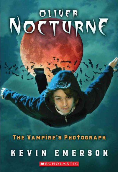 The vampire's photograph / Kevin Emerson.